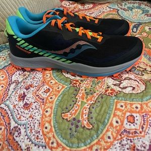 Mens Size 12 Saucony Running Shoes